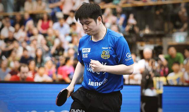 00万欧元 00万欧元